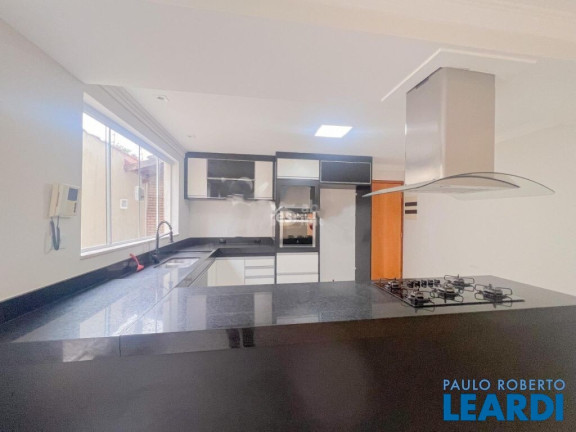 Imagem Sobrado com 4 Quartos à Venda, 300 m² em Vila Valparaíso - Santo André Imagem Sobrado com 4 Quartos à Venda, 300 m² em Vila Valparaíso - Santo André