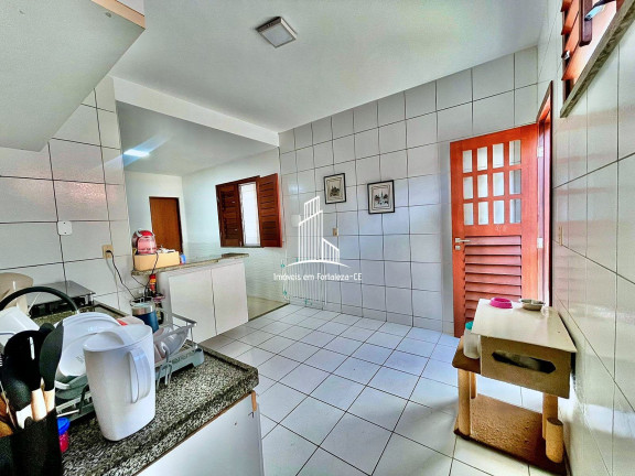 Imagem Casa com 3 Quartos à Venda, 131 m² em Edson Queiroz - Fortaleza Imagem Casa com 3 Quartos à Venda, 131 m² em Edson Queiroz - Fortaleza