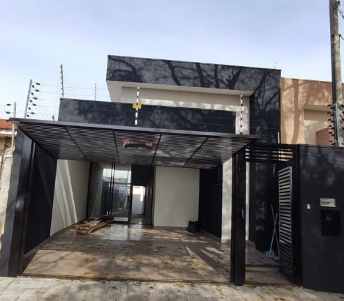 Casa com 3 Quartos à Venda, 106 m² em Residencial Ibirapuera - Maringa