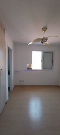 Imagem Casa com 3 Quartos para Alugar,  em Barueri