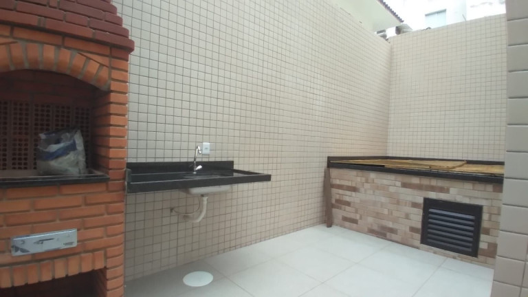 Casa com 3 Quartos para Alugar, 200 m² em Boqueirão - Santos