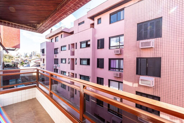 Imagem Cobertura com 4 Quartos à Venda, 396 m² em Jardim Lindóia - Porto Alegre