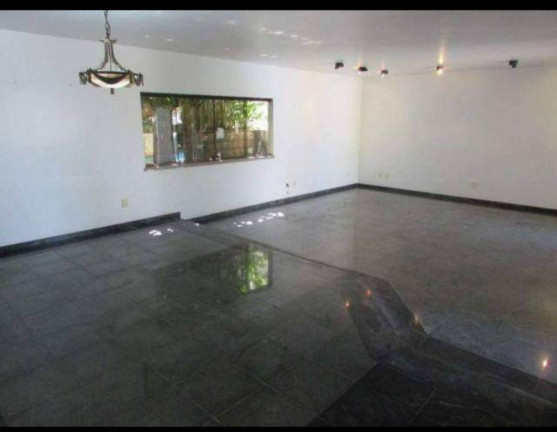 Imagem Casa com 3 Quartos à Venda, 378 m² em Farolândia - Aracaju Imagem Casa com 3 Quartos à Venda, 378 m² em Farolândia - Aracaju