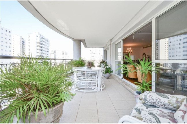 Imagem Apartamento com 3 Quartos à Venda, 300 m² em Moema - São Paulo