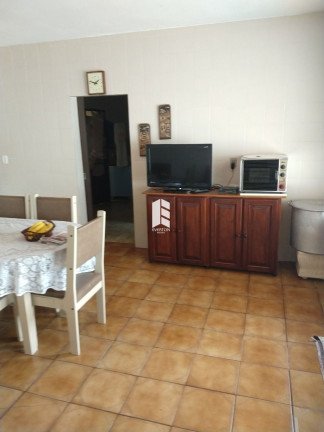 Imagem Casa com 5 Quartos à Venda, 200 m² em Nossa Senhora De Lourdes - Santa Maria Imagem Casa com 5 Quartos à Venda, 200 m² em Nossa Senhora De Lourdes - Santa Maria