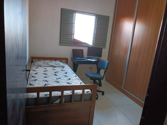 Casa com 4 Quartos à Venda, 180 m² em Vila Alexandrina - São José Dos Campos