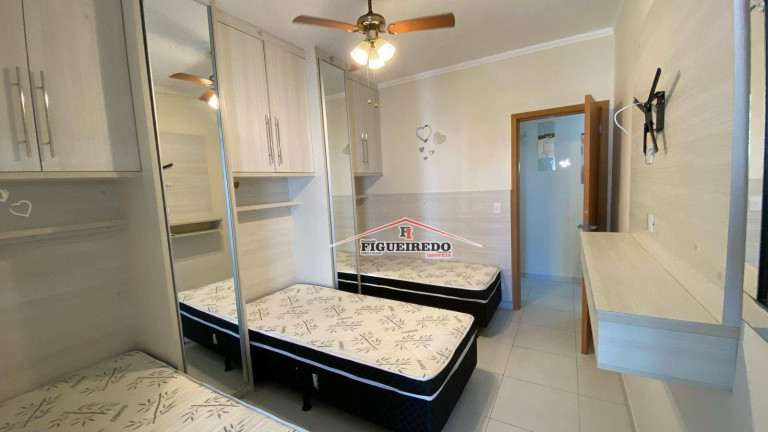 Imagem Apartamento com 2 Quartos à Venda, 100 m² em Ocian - Praia Grande