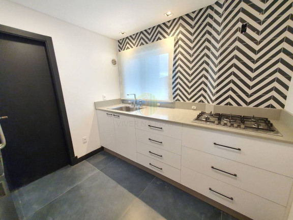 Imagem Cobertura com 3 Quartos à Venda, 268 m² em Pioneiros - Balneário Camboriú