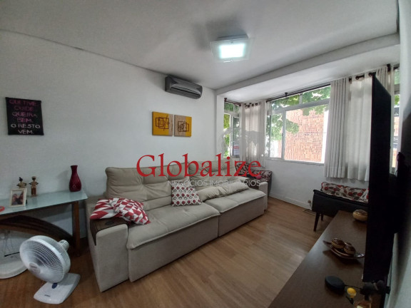 Imagem Imóvel com 2 Quartos à Venda, 74 m² em Embaré - Santos
