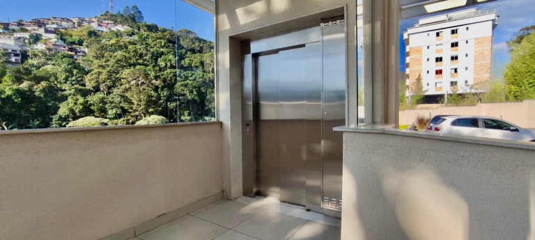 Imagem Apartamento com 2 Quartos à Venda, 60 m² em Várzea - Teresópolis Imagem Apartamento com 2 Quartos à Venda, 60 m² em Várzea - Teresópolis