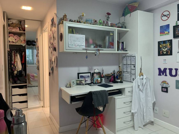 Imagem Apartamento com 4 Quartos à Venda, 140 m² em Icaraí - Niterói