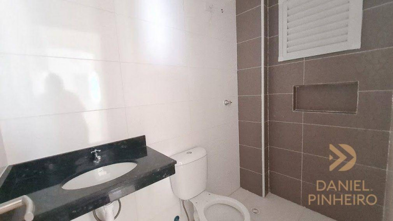 Imagem Apartamento com 2 Quartos à Venda, 66 m² em Aviação - Praia Grande