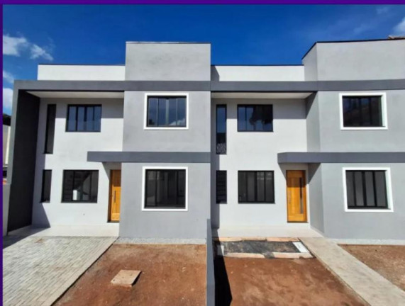 Sobrado com 2 Quartos à Venda, 100 m² em Santa Cândida - Curitiba