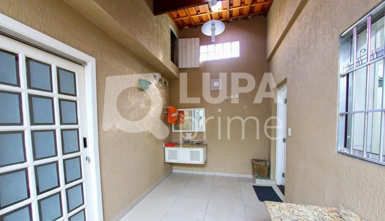 Imagem Casa com 3 Quartos à Venda, 207 m² em Vila Medeiros - São Paulo Imagem Casa com 3 Quartos à Venda, 207 m² em Vila Medeiros - São Paulo