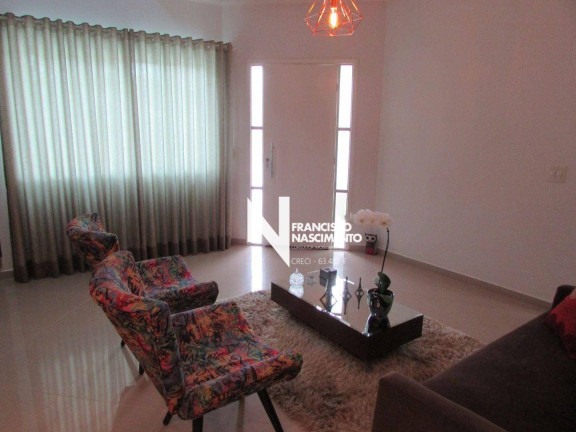Imagem Sobrado com 3 Quartos à Venda, 251 m² em Paulinia - Paulínia