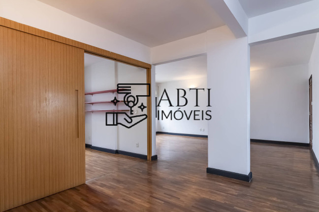 Apartamento com 2 Quartos para Alugar, 110 m² em Cerqueira César - São Paulo