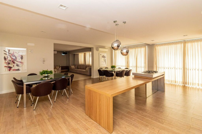 Imagem Apartamento com 2 Quartos à Venda, 51 m² em Humaitá - Porto Alegre