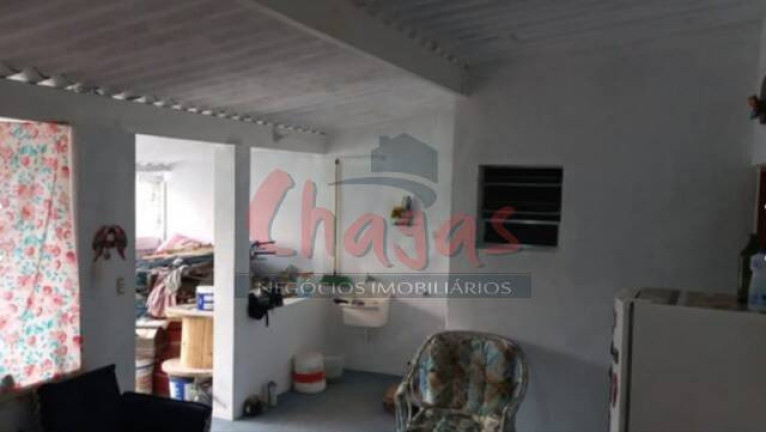 Imagem Casa com 2 Quartos à Venda, 120 m² em Perequê Mirim - Caraguatatuba