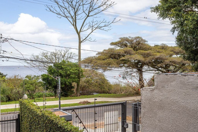 Imagem Casa de Condomínio com 3 Quartos à Venda, 200 m² em Vila Assunção - Porto Alegre