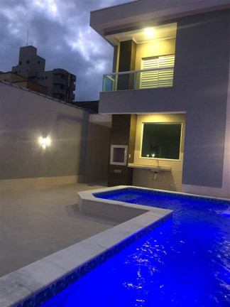 Imagem Casa com 3 Quartos à Venda, 135 m² em Tupi - Praia Grande
