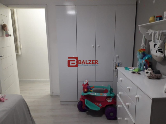 Imagem Apartamento com 3 Quartos à Venda, 76 m² em Centro - Florianópolis Imagem Apartamento com 3 Quartos à Venda, 76 m² em Centro - Florianópolis