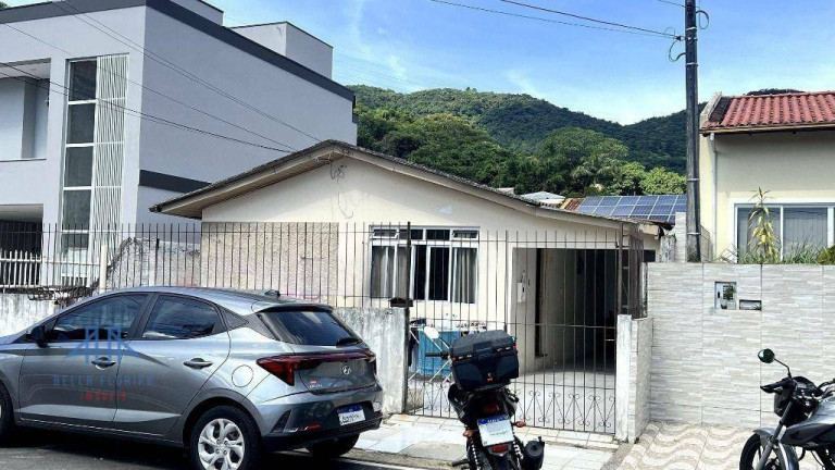 Casa com 3 Quartos à Venda, 80 m² em Monte Verde - Florianópolis