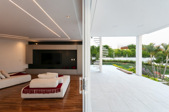 Imagem Casa com 6 Quartos à Venda, 660 m² em Parque Village Castelo - Itu Imagem Casa com 6 Quartos à Venda, 660 m² em Parque Village Castelo - Itu