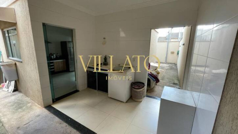 Imagem Casa com 3 Quartos à Venda, 132 m² em Moinho Dos Ventos - Goiânia