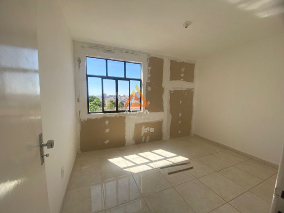 Imagem Apartamento com 3 Quartos à Venda, 189 m²