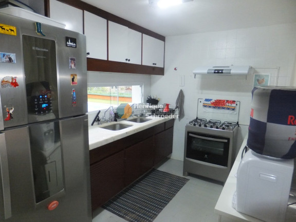 Imagem Casa com 5 Quartos à Venda, 333 m² em Alto - Teresópolis