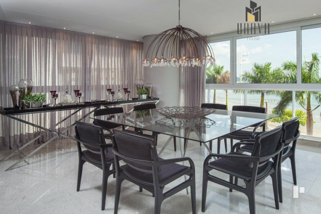 Imagem Apartamento com 4 Quartos à Venda, 207 m² em Centro - Balneário Camboriú Imagem Apartamento com 4 Quartos à Venda, 207 m² em Centro - Balneário Camboriú