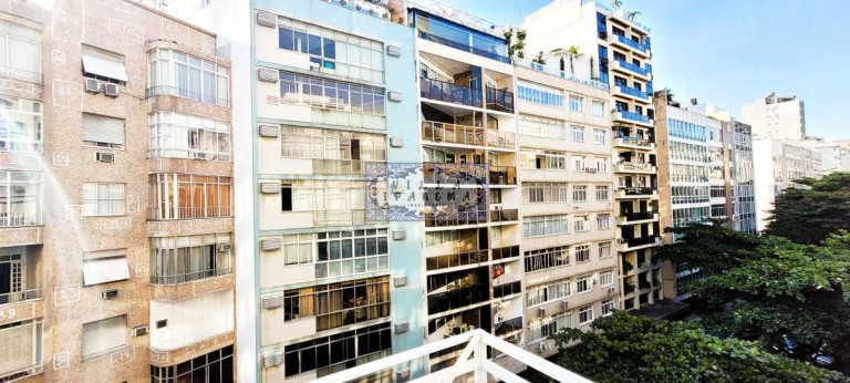 Imagem Apartamento com 3 Quartos à Venda, 130 m² em Ipanema - Rio De Janeiro Imagem Apartamento com 3 Quartos à Venda, 130 m² em Ipanema - Rio De Janeiro