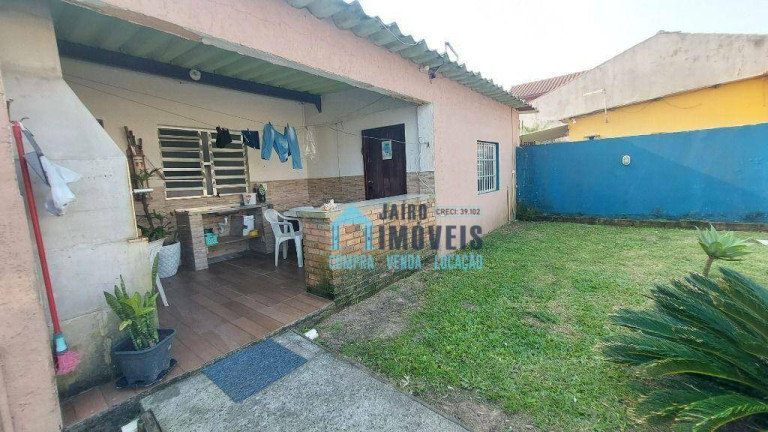 Casa com 3 Quartos à Venda,  em Centro - Balneário Pinhal