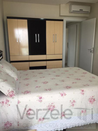 Imagem Apartamento com 3 Quartos para Temporada, 150 m² em Centro - Balneário Camboriú Imagem Apartamento com 3 Quartos para Temporada, 150 m² em Centro - Balneário Camboriú