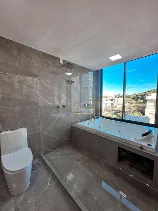 Imagem Casa com 5 Quartos à Venda, 380 m² em Interlagos - Vila Velha Imagem Casa com 5 Quartos à Venda, 380 m² em Interlagos - Vila Velha