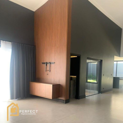 Casa com 3 Quartos à Venda, 300 m² em Vila Santos - Caçapava