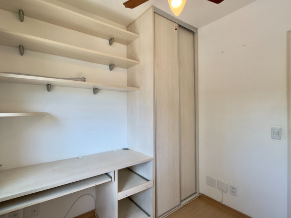 Imagem Apartamento com 3 Quartos à Venda, 78 m² em Menino Deus - Porto Alegre Imagem Apartamento com 3 Quartos à Venda, 78 m² em Menino Deus - Porto Alegre