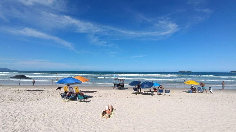 Imagem Sobrado com 3 Quartos à Venda, 153 m² em São João Do Rio Vermelho - Florianópolis