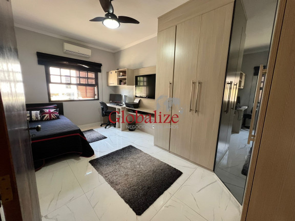Imagem Imóvel com 3 Quartos à Venda, 210 m² em Boqueirão - Santos