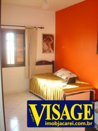 Imagem Casa com 3 Quartos à Venda,  em Vila Branca - Jacareí