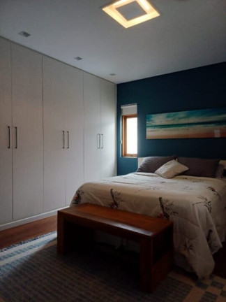 Imagem Casa com 3 Quartos à Venda, 210 m² em Indianópolis - São Paulo Imagem Casa com 3 Quartos à Venda, 210 m² em Indianópolis - São Paulo