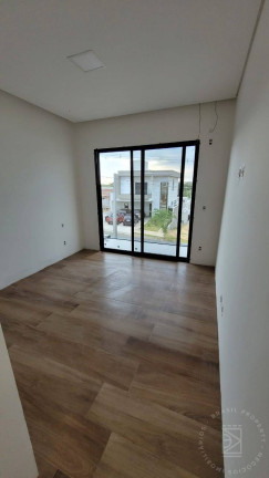 Imagem Casa com 3 Quartos à Venda, 223 m² em Residencial Colinas - Caçapava Imagem Casa com 3 Quartos à Venda, 223 m² em Residencial Colinas - Caçapava