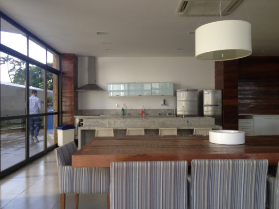 Imagem Imóvel com 4 Quartos à Venda, 159 m² em Itaigara - Salvador Imagem Imóvel com 4 Quartos à Venda, 159 m² em Itaigara - Salvador