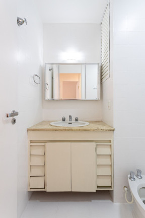 Imagem Apartamento com 3 Quartos à Venda, 90 m² em Moema - São Paulo