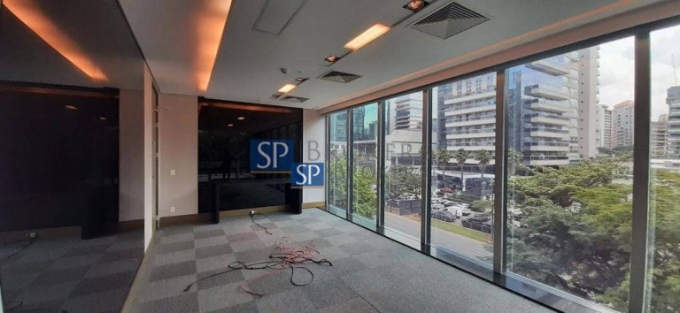 Imagem Sala Comercial para Alugar, 852 m² em Itaim Bibi - São Paulo Imagem Sala Comercial para Alugar, 852 m² em Itaim Bibi - São Paulo