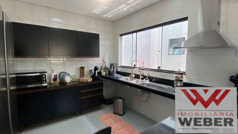 Imagem Sobrado com 2 Quartos à Venda, 250 m² em Jardim Santa Cecília - Sorocaba