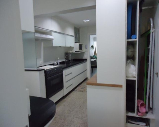 Imagem Apartamento com 3 Quartos à Venda, 140 m² em Pitangueiras - Guarujá