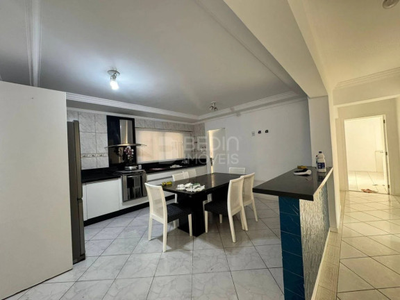 Imagem Apartamento com 3 Quartos para Alugar, 192 m² em Centro - Balneário Camboriú Imagem Apartamento com 3 Quartos para Alugar, 192 m² em Centro - Balneário Camboriú