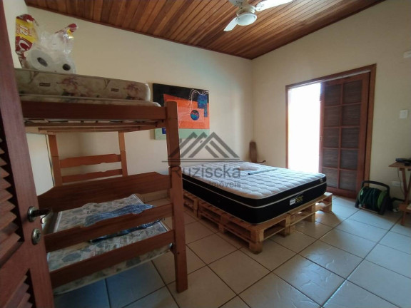 Imagem Casa com 5 Quartos à Venda, 300 m² em Jardim Jamaica - Itanhaém Imagem Casa com 5 Quartos à Venda, 300 m² em Jardim Jamaica - Itanhaém