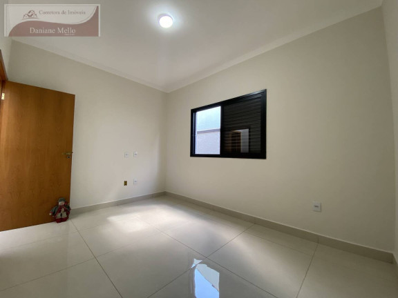 Imagem Casa com 3 Quartos à Venda, 250 m² em Jardim Vista Alegre - Bragança Paulista Imagem Casa com 3 Quartos à Venda, 250 m² em Jardim Vista Alegre - Bragança Paulista